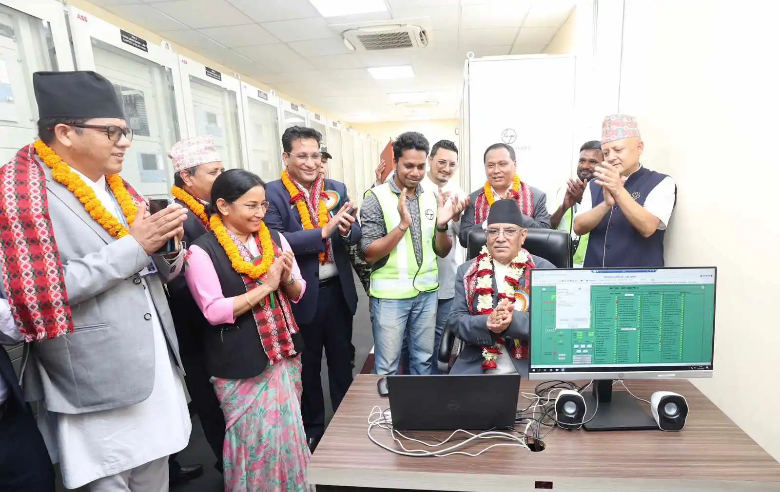 चीनसँग पनि विद्युत व्यापारको कुरा हुँदैछ : प्रधानमन्त्री प्रचण्ड