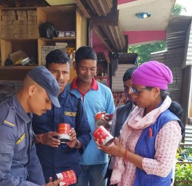 बुढिगंगा नगरपालिकाका बजार अनुगमन, म्याद नाघेका सामान बरामद गरि नष्ट