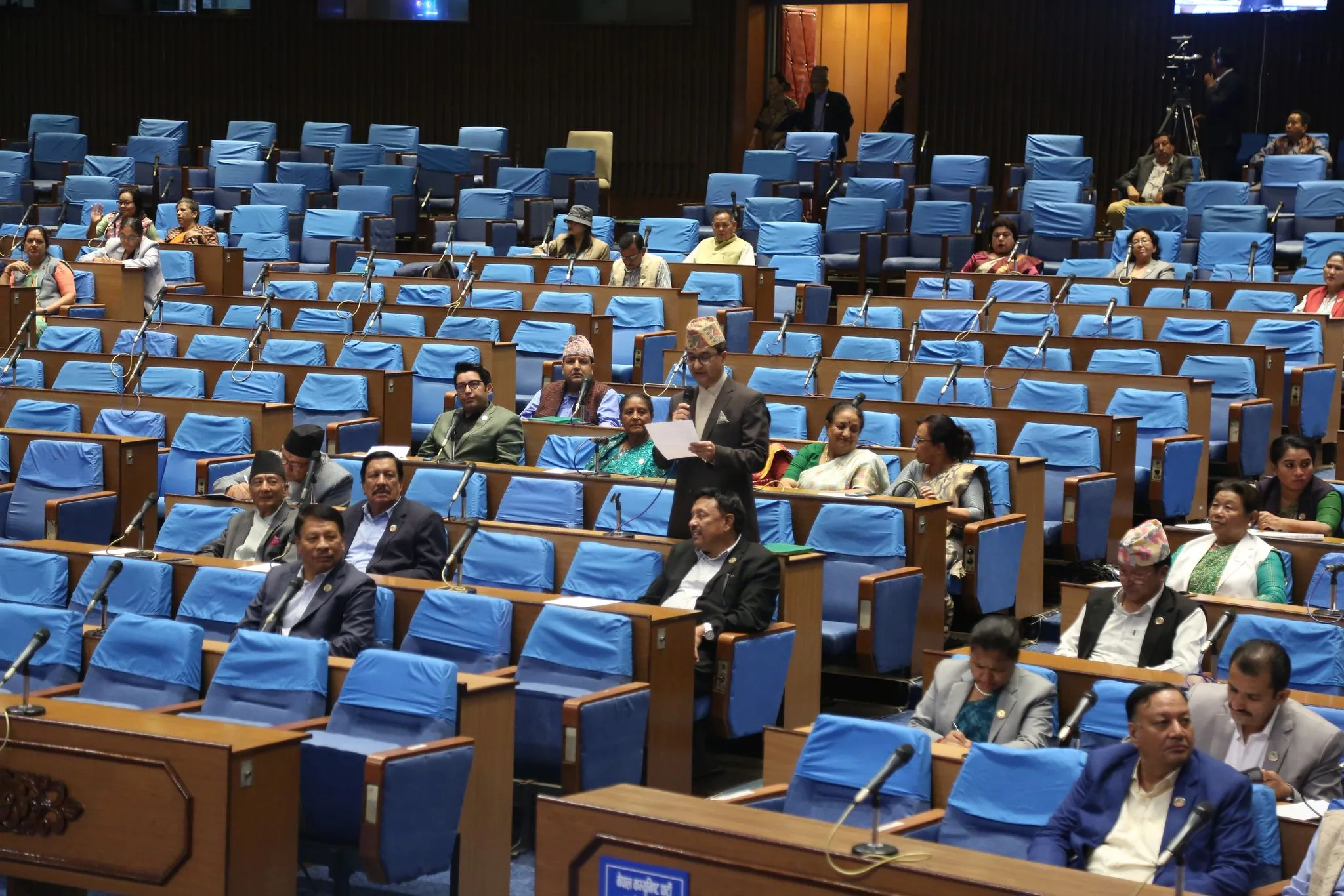 प्रतिनिधिसभा बैठक : भ्रष्टाचार निर्मूल पार्न सरकारको ध्यानाकर्षण