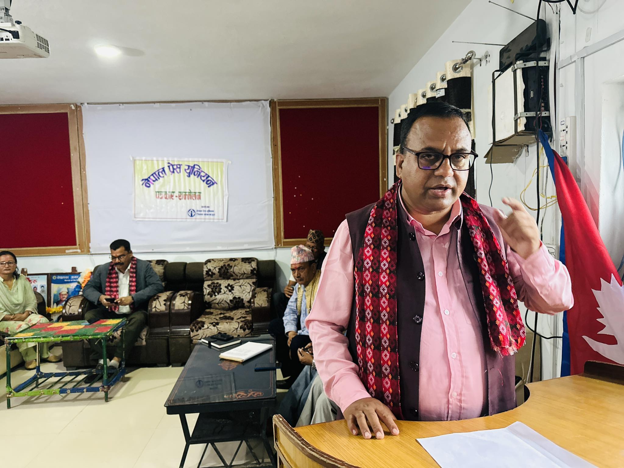 पत्रकार सम्मेलनमा सांसद पाण्डेले चेतन र संजिव हत्याबारे यस्तो भनेका थिए (भिडियो सहित)