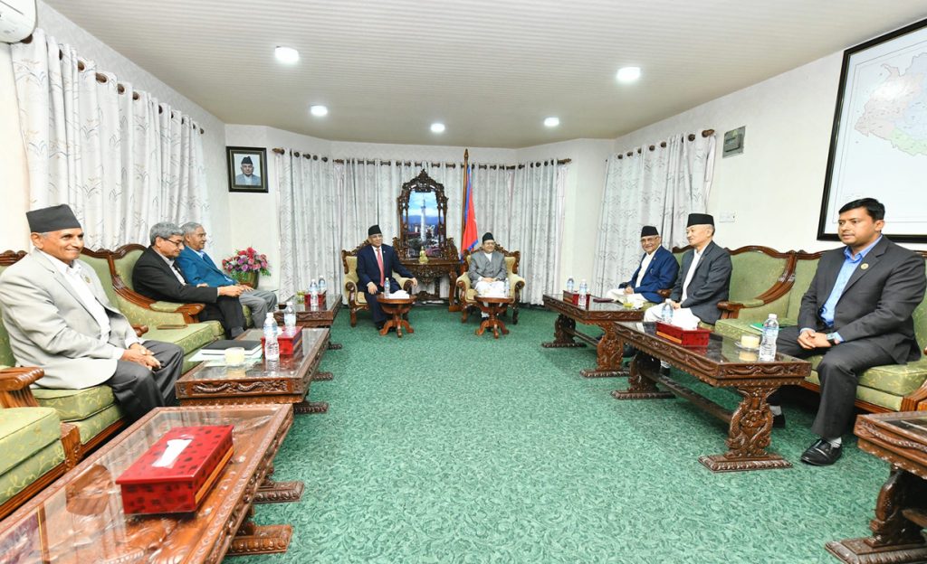 शीर्ष नेताको बैठकमा भएन सहमति, संसद बैठक ४ बजेलाई सर्यो