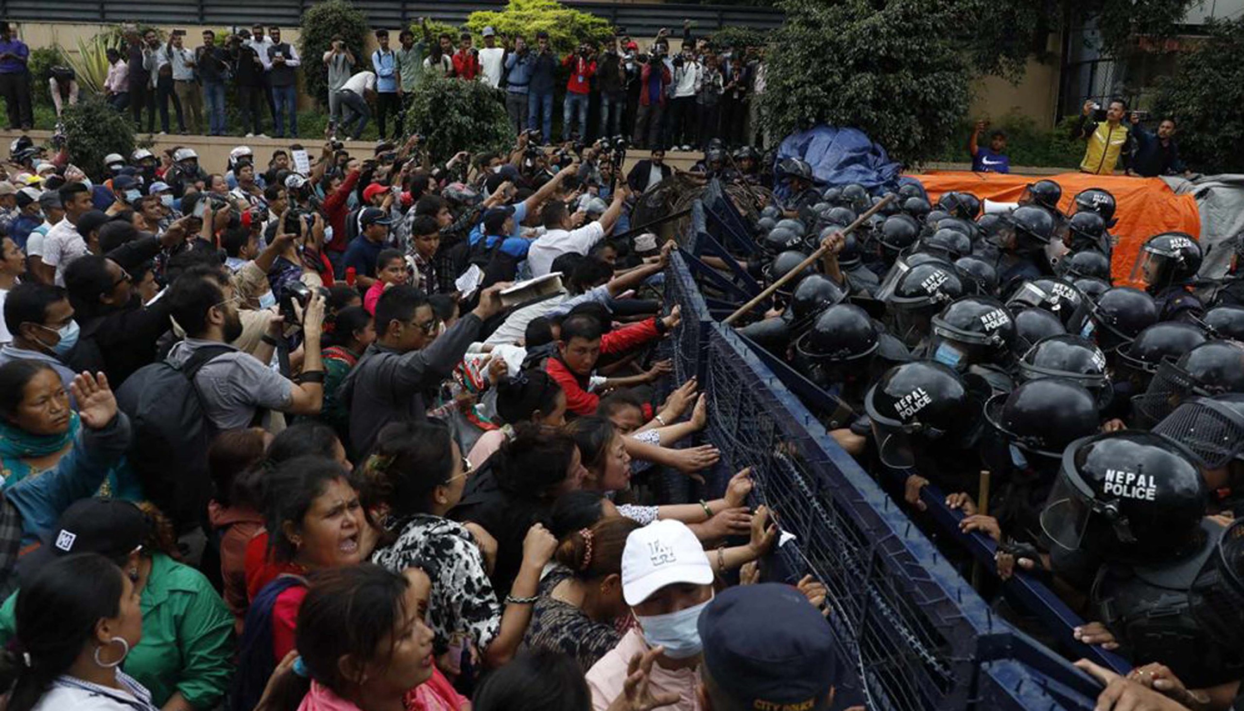 वचत फिर्ता माग्दै काठमाडौंमा सहकारी पीडितको प्रदर्शन