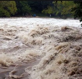 हुम्लामा बाढीले बगाउँदा एकजना बेपत्ता
