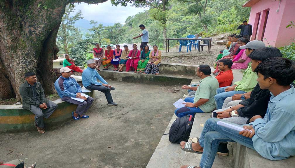 एक जनामा डेंगु देखीएपछी वडाबासीलाइ सचेत रहन बुढिगंगा ६ काे अनुराेध