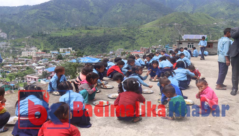 बाजुरामा दिवा खाजाका लागि ५ महिनामा ९४ मेट्रिकटन तरकारी उत्पादन