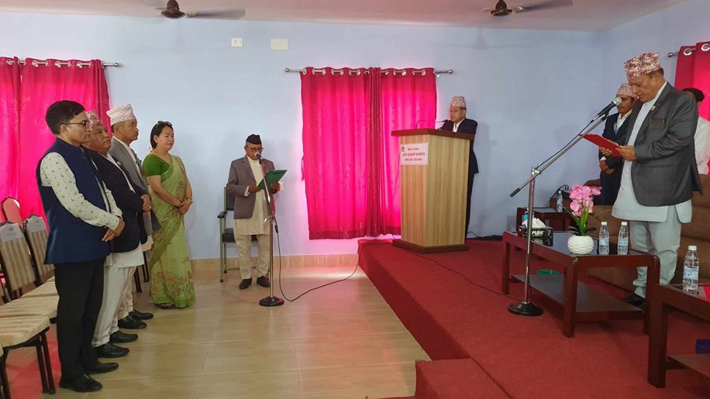 कोशी प्रदेशका ज्येष्ठ सदस्य मण्डल बने कृषि राज्यमन्त्री