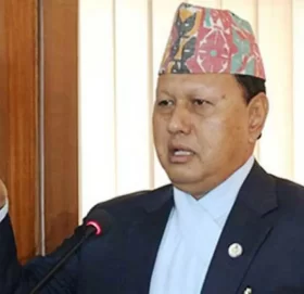 कांग्रेस नेता मोहन बस्नेतविरुद्ध भ्रष्टाचार मुद्दा दायर