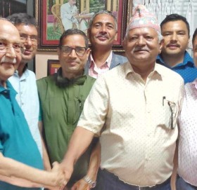 एकीकृत समाजवादीका नेता उप्रेती एमालेमा फर्किए