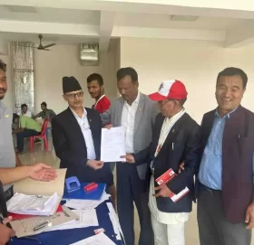 कर्णाली एमाले : अध्यक्षका दुई दाबेदारले लिए उम्मेदवारी फिर्ता