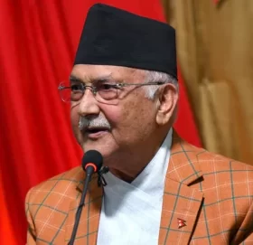 भूकम्प प्रभावित क्षेत्रमा प्रचारभन्दा सेवा महत्त्वपूर्ण हुन्छ, सहयोगका लागि जुटौंः अध्यक्ष ओली