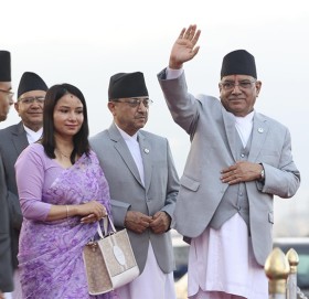 प्रधानमन्त्री प्रचण्ड अमेरिका प्रस्थान