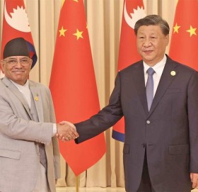 प्रधानमन्त्री प्रचण्ड र चिनियाँ राष्ट्रपति सीबीच भेटवार्ता