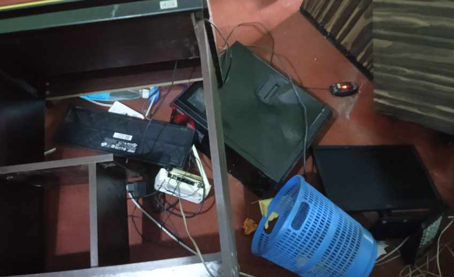 सुदूरपश्चिम विश्वविद्यालयको परीक्षा नियन्त्रण कार्यालयमा तोडफोड