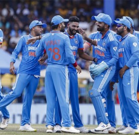 एसिया कप क्रिकेट : श्रीलंका ५० रनमै अल आउट