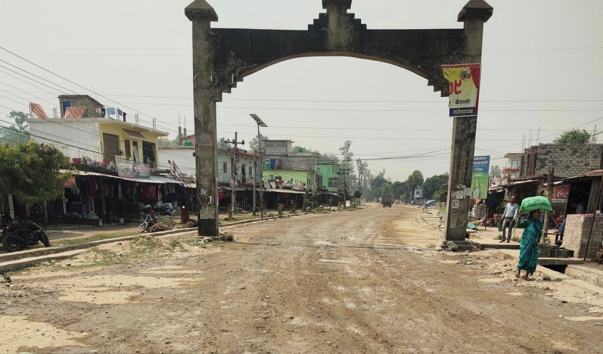 धनगढी–दीपायल द्रुतमार्ग दशैपछि मात्र कालोपत्र हुने