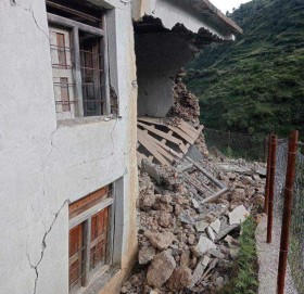 सुदूरपश्चिममा भूकम्पका कारण २७ जना घाइते, ७६ बढि निजी घर ध्वस्त