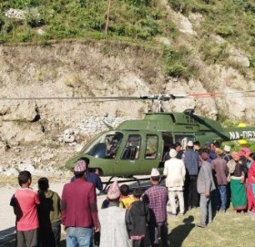 हुम्लाबाट सुत्केरीको नेपाली सेनाको हेलिकोप्टरमार्फत उद्धार