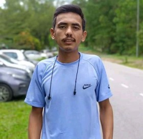 मदन भण्डारी बाल आश्रमलाई गरे रेशम धामीले आर्थिक सहयोग