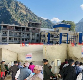 निर्माण कार्य समय अवधी सकिएको २ बर्ष वितिसक्दा पनि अस्पताल बाजुराको भवन अधुरै