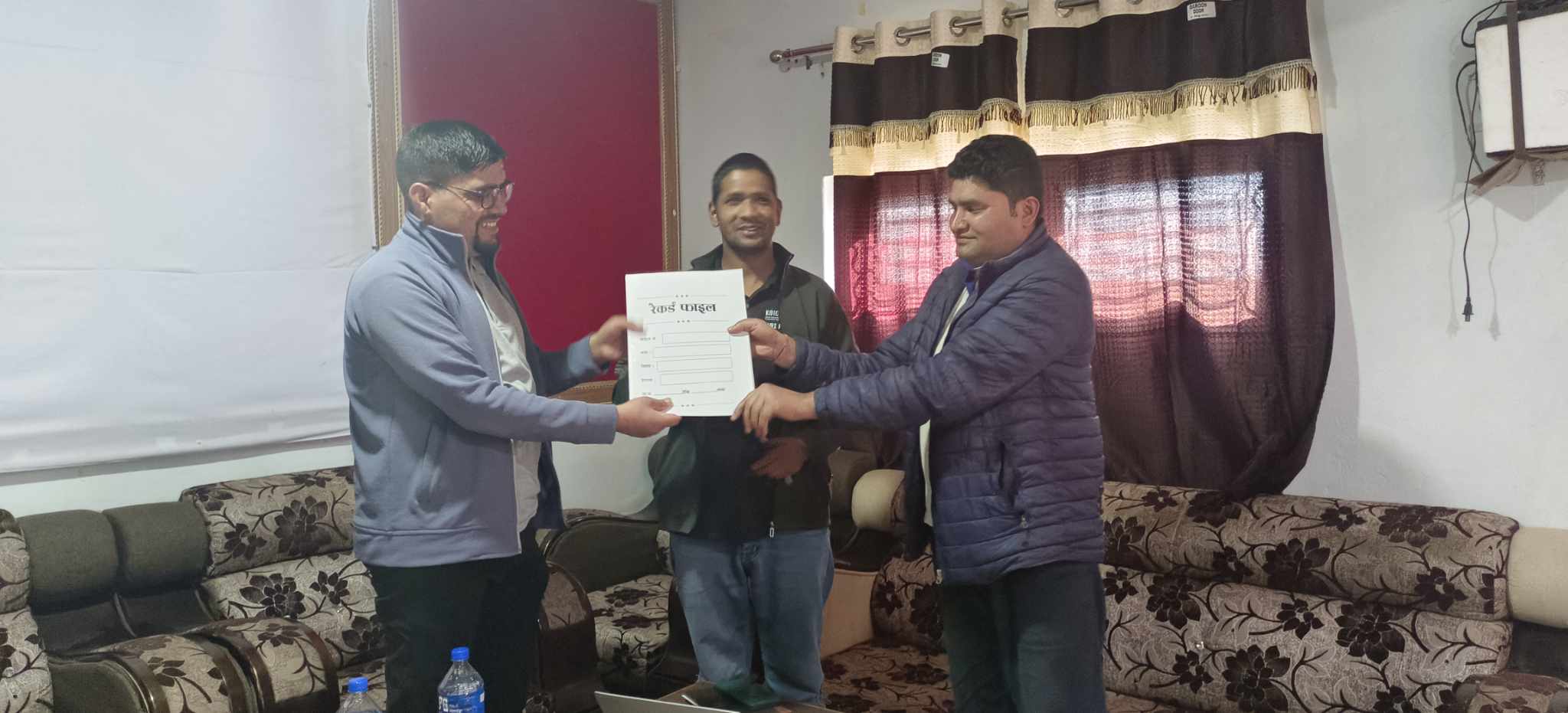 जिल्ला खाध्य अधिकार संजाल बाजुराको संयोजकमा लक्ष्मीराज पाध्याय चयन