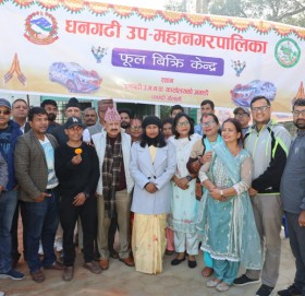 धनगढीका दुई स्थानमा फूल विक्री केन्द्र स्थापना