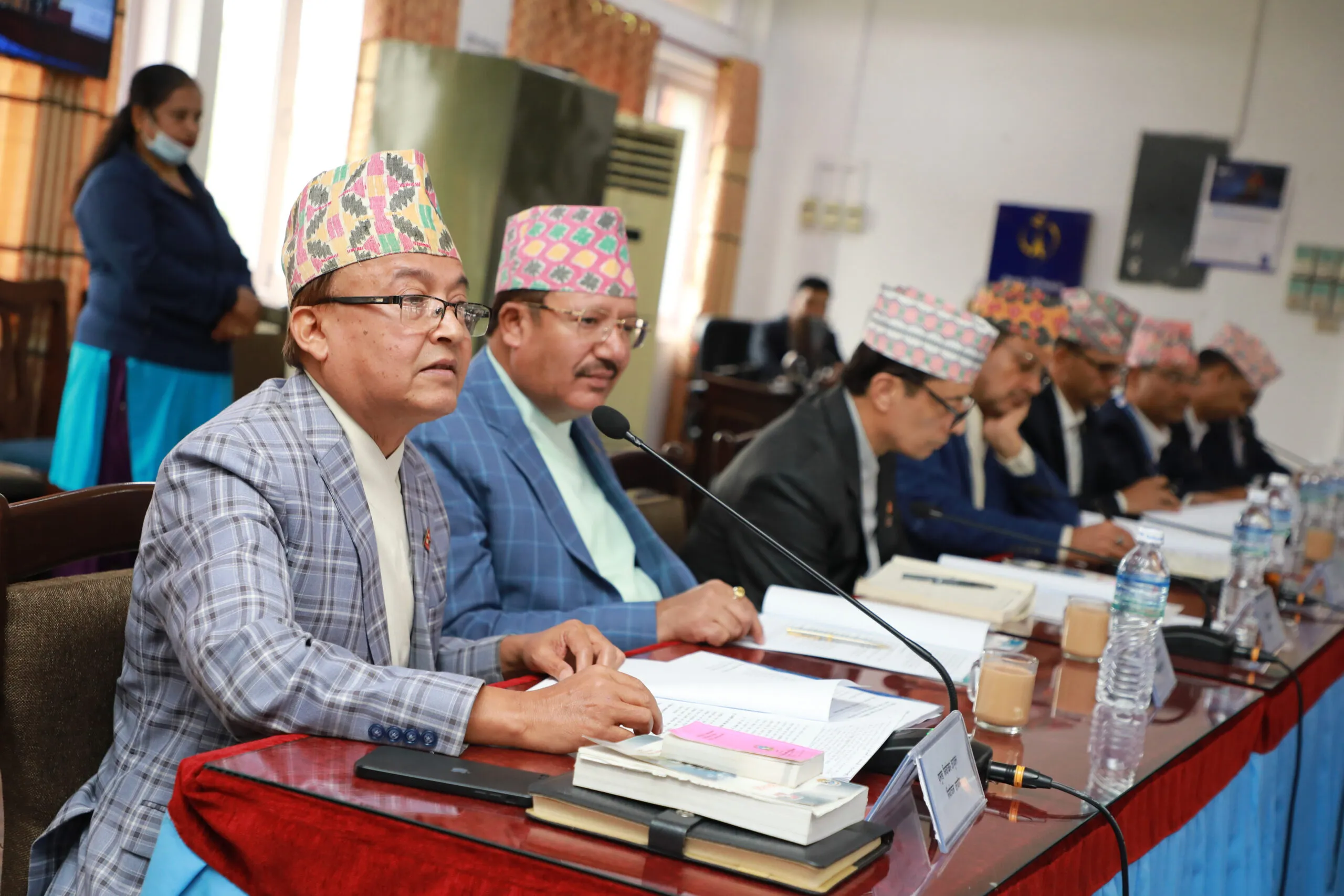 उपनिर्वाचनबारे सरकारलाई आयोगको परामर्श-राष्ट्रियसभाको माघमा र बाँकी वैशाखमा गर्नू
