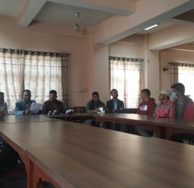 भूकम्पबाट प्रभावित पत्रकारलाई महासंघले राहत दिने