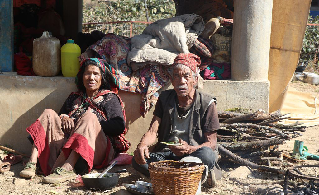 जाजरकोट भुकम्पः भूकम्पको इपिसेन्टरमा पुगेन राहत, भोकै बिते रात