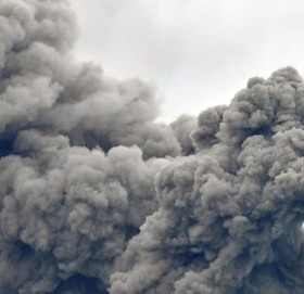 इन्डोनेसियाको माउन्ट मारापीमा ज्वालामुखी विस्फोट : ११ को मृत्यु, १२ जना बेपत्ता