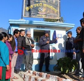 बाजुरा प्रहरी कार्यालयमा क्युआर कोड उद्धाटन, अबदेखि क्युआरबाटै गुनासो राख्न सकिने