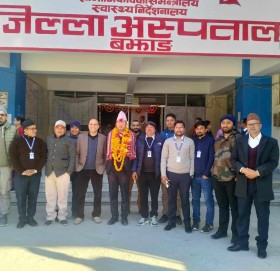 जिल्ला अस्पताल बझाङमा नाक,कान,घाँटी रोगको विषेशज्ञ सेवा सुरु