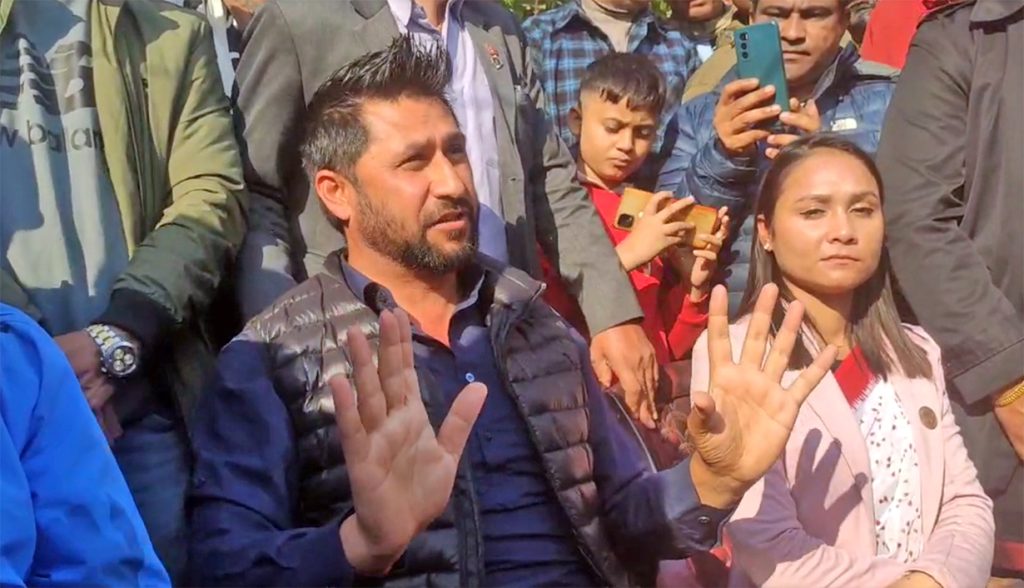 गृहमन्त्रीको आलोचना गर्दै रविले भने- तपाईंको सरकार, तपाईंलाई मुबारक