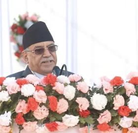 प्रधानमन्त्री प्रचण्ड भन्छन्– म नयाँ ढङ्गले धक्का दिएर अर्को क्रमभङ्ग गर्दैछु