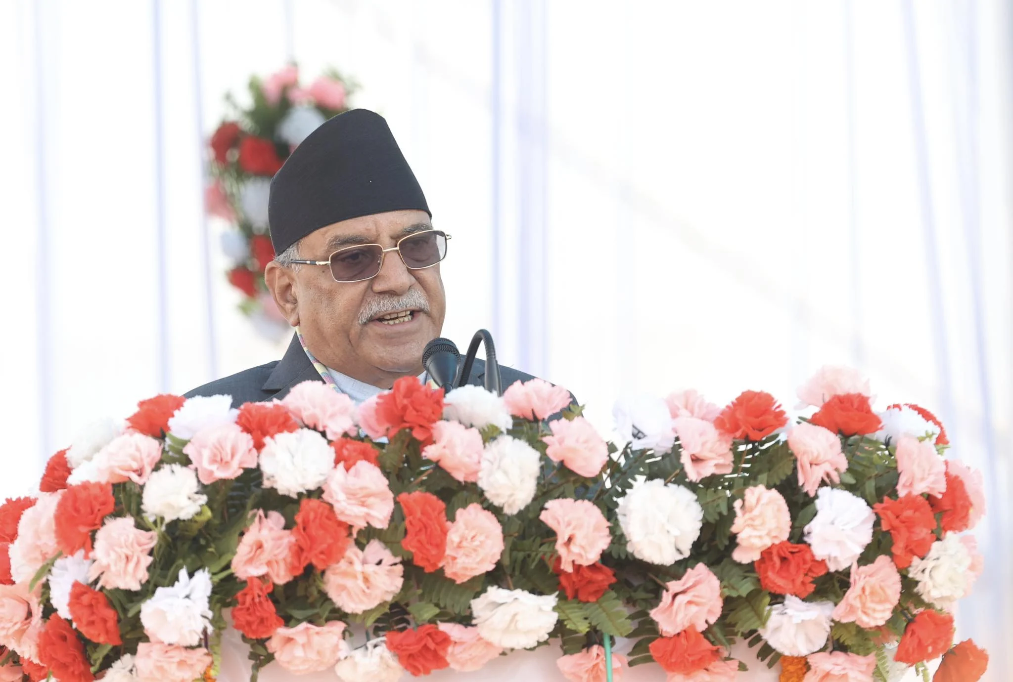 प्रधानमन्त्री प्रचण्ड भन्छन्– म नयाँ ढङ्गले धक्का दिएर अर्को क्रमभङ्ग गर्दैछु
