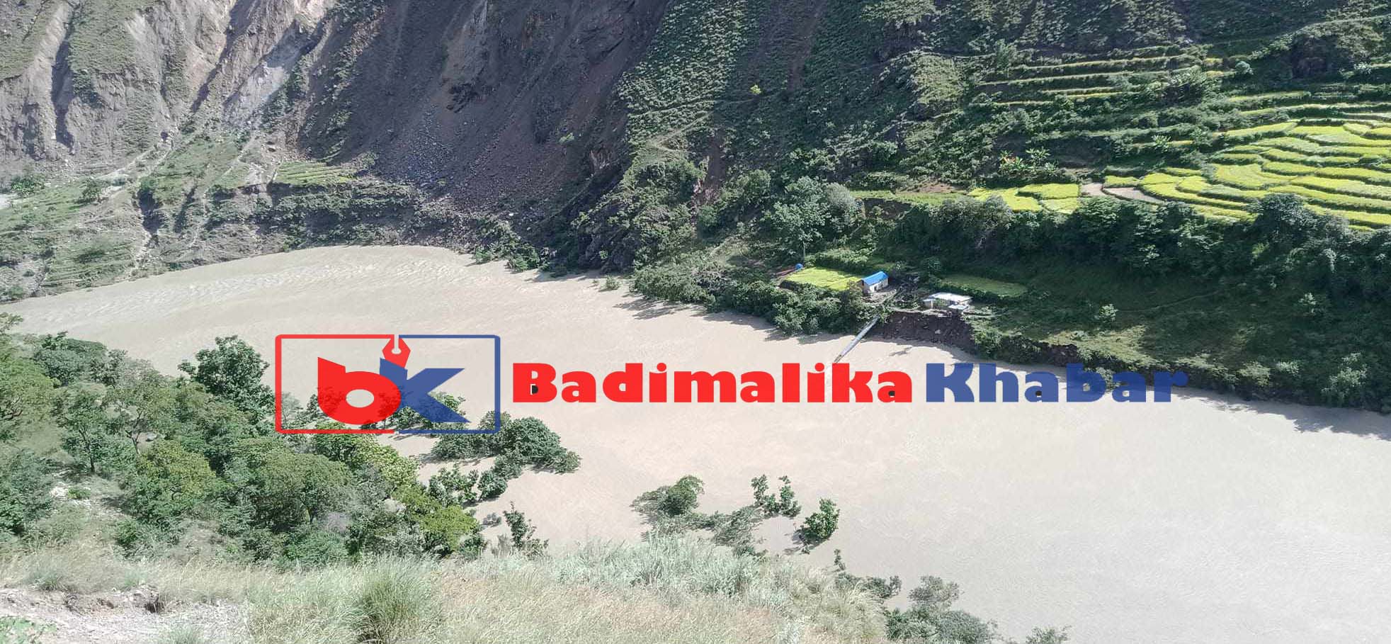 पुल बगाएको डेढ बर्षसम्म पनि पुल निर्माण प्रक्रिया हुन सकेन