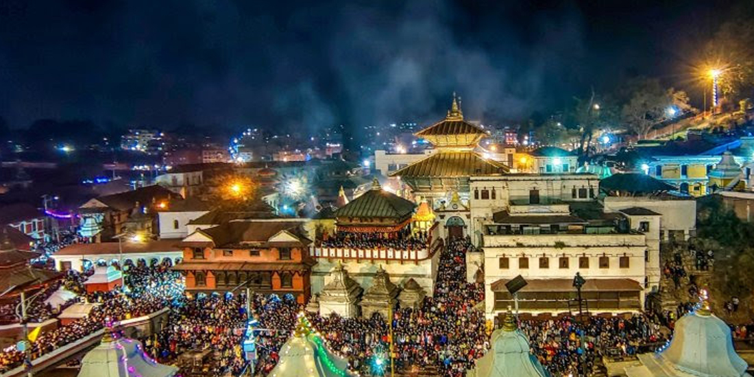 साउनको पहिलो सोमवारः शिवालयहरुमा बिहानैदेखि भक्तजनको भीड