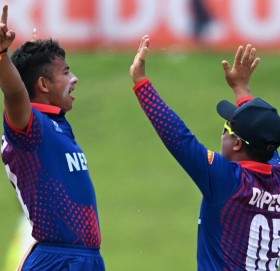 अफगानिस्तान १४५ रनमै अलआउट, आकाशले लिए ५ विकेट