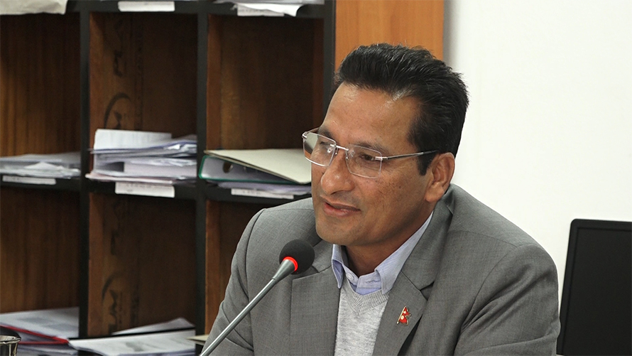 राष्ट्रिय गौरवका आयोजनाको छनौटमा नै पुनर्विचार गर्नुपर्छः ऊर्जामन्त्री बस्नेत