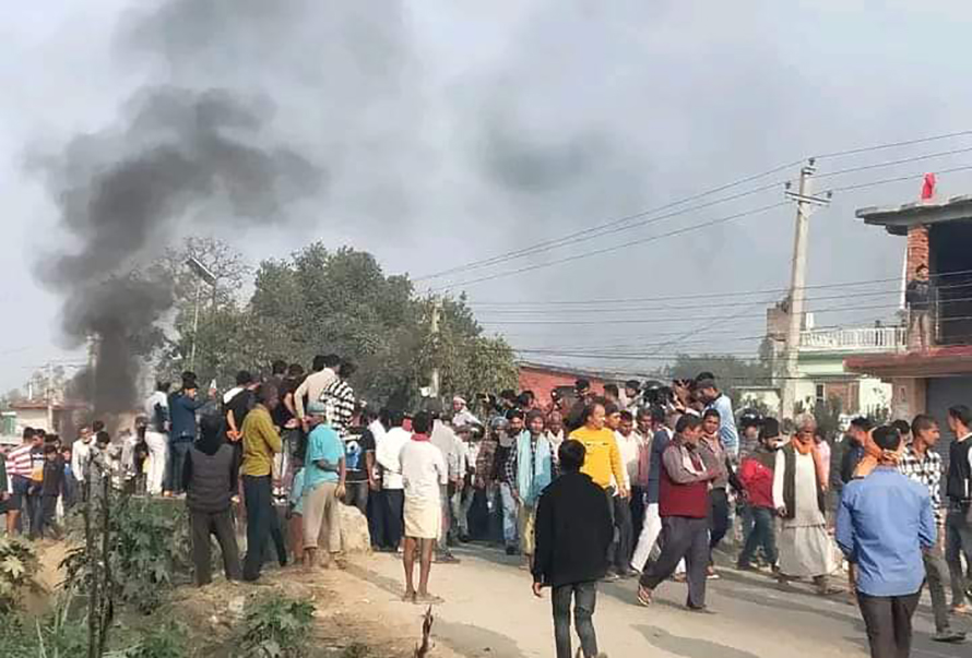 सर्लाहीमा मृत्यु भएका प्रदर्शनकारीको परिचय खुल्यो, ६ प्रहरीसहित ८ जना घाइते