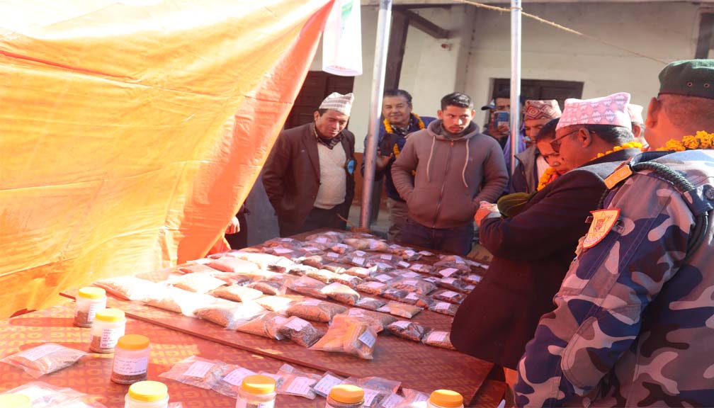 बाजुरामा बिविध कार्यक्रम गरि मनाइयो जैविक विविधता सप्ताह