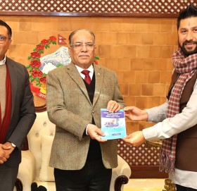 सहकारीको समस्यालाई राजनीतिकरण नगर्न सरकारलाई रास्वपाको सुझाव