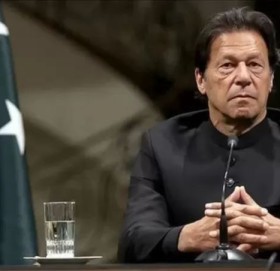 पाकिस्तान चुनाव : सुरुवाती रुझानमा इमरान खानको पार्टी पीटीआई अगाडि