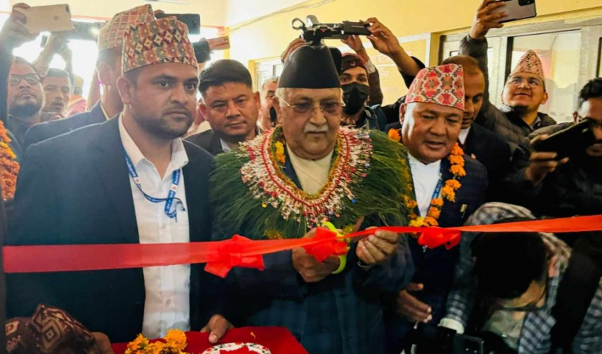 एमाले अध्यक्ष ओलीद्धारा बर्दगोरियाको प्रशासनिक भवन उद्घाटन