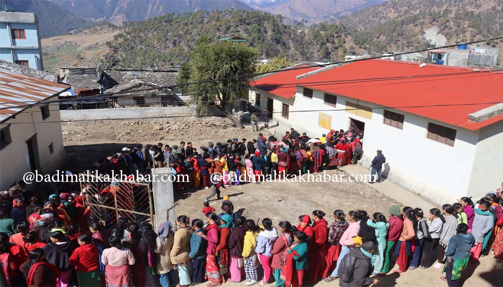 बाजुरामा चामल खरिद र ढुवानी समयमै व्यवस्थापन गर्न  सर्वपक्षीय छलफल