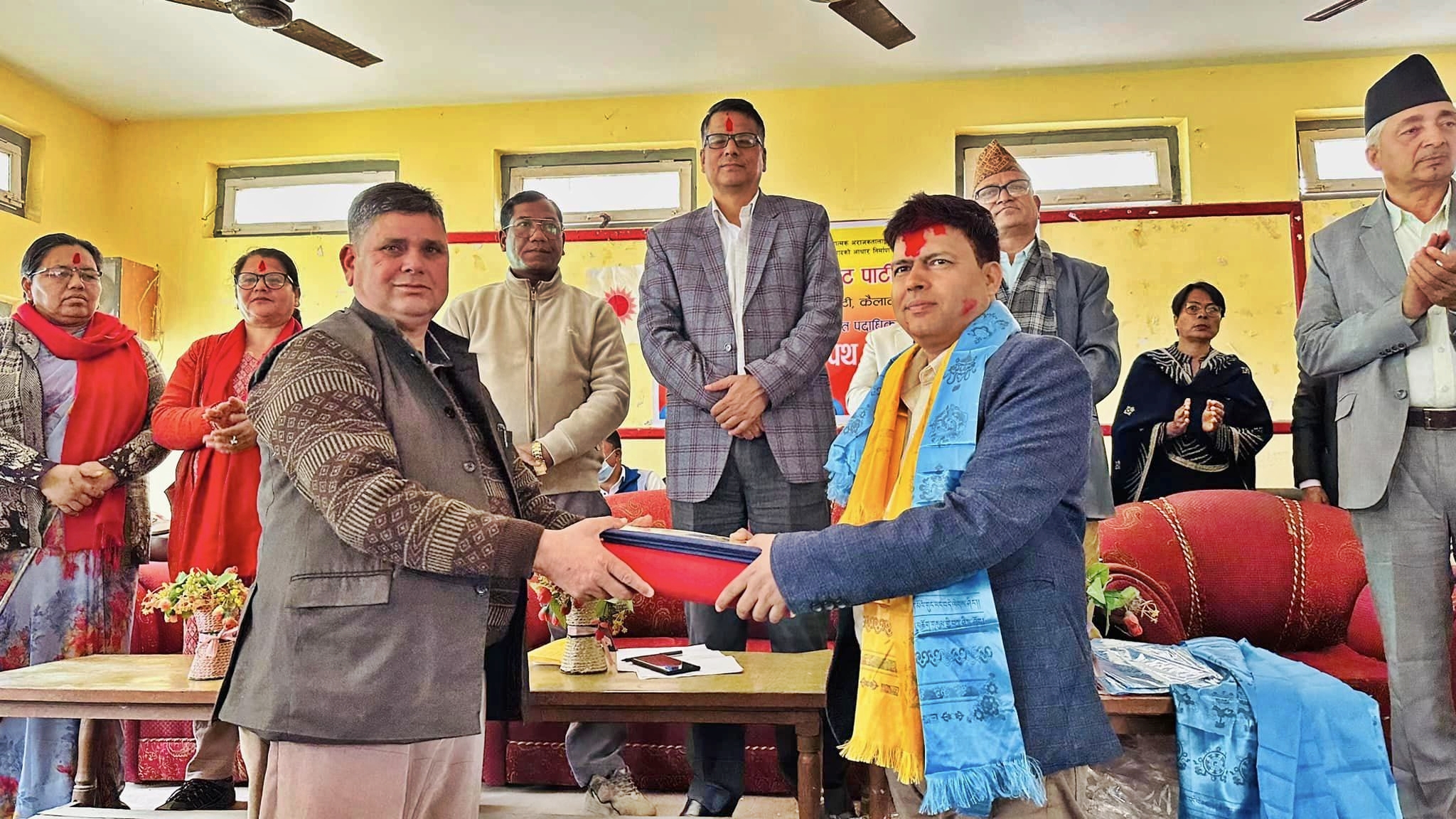 एमाले कैलालीका नवनिर्वाचित पदाधिकारी तथा सदस्यले लिए शपथ ग्रहण