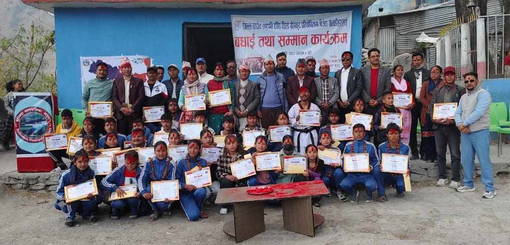 राष्ट्रपति रनिङ शिल्डका पदक विजेतालाई बुढीनन्दाले गर्यो सम्मान