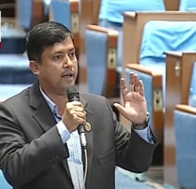 नीति तथा कार्यक्रमका पक्षमा मतदान गर्न एमालेले सांसदलाई जारी गर्‍यो ह्वीप