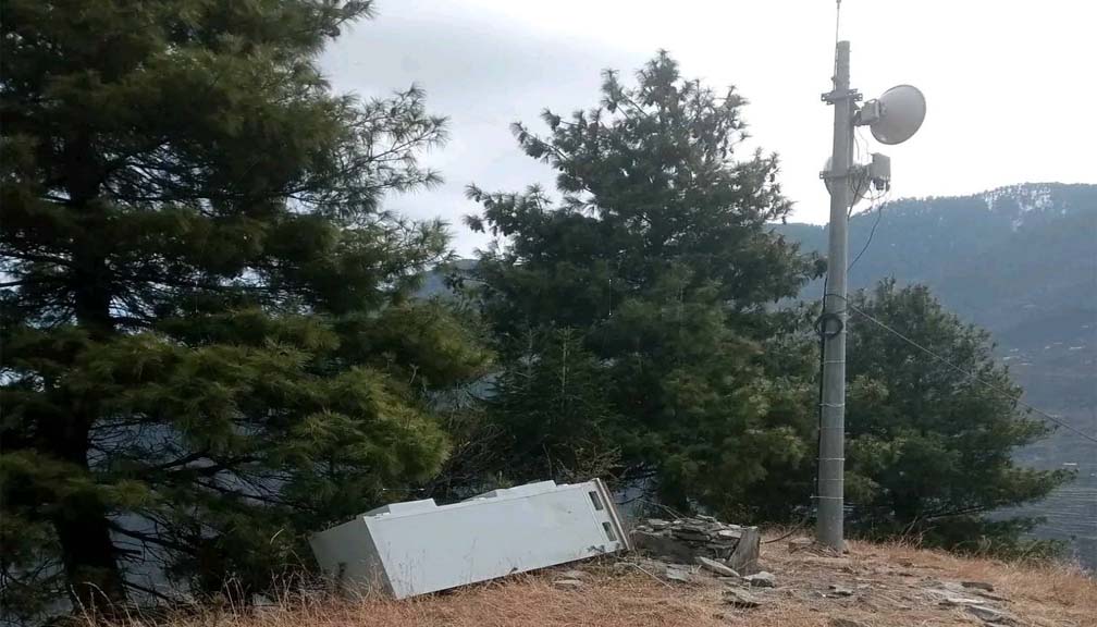 अज्ञात समूहद्वारा बुढिनन्दा नगरपालिकामा टेलिकमको टावर तोडफोड