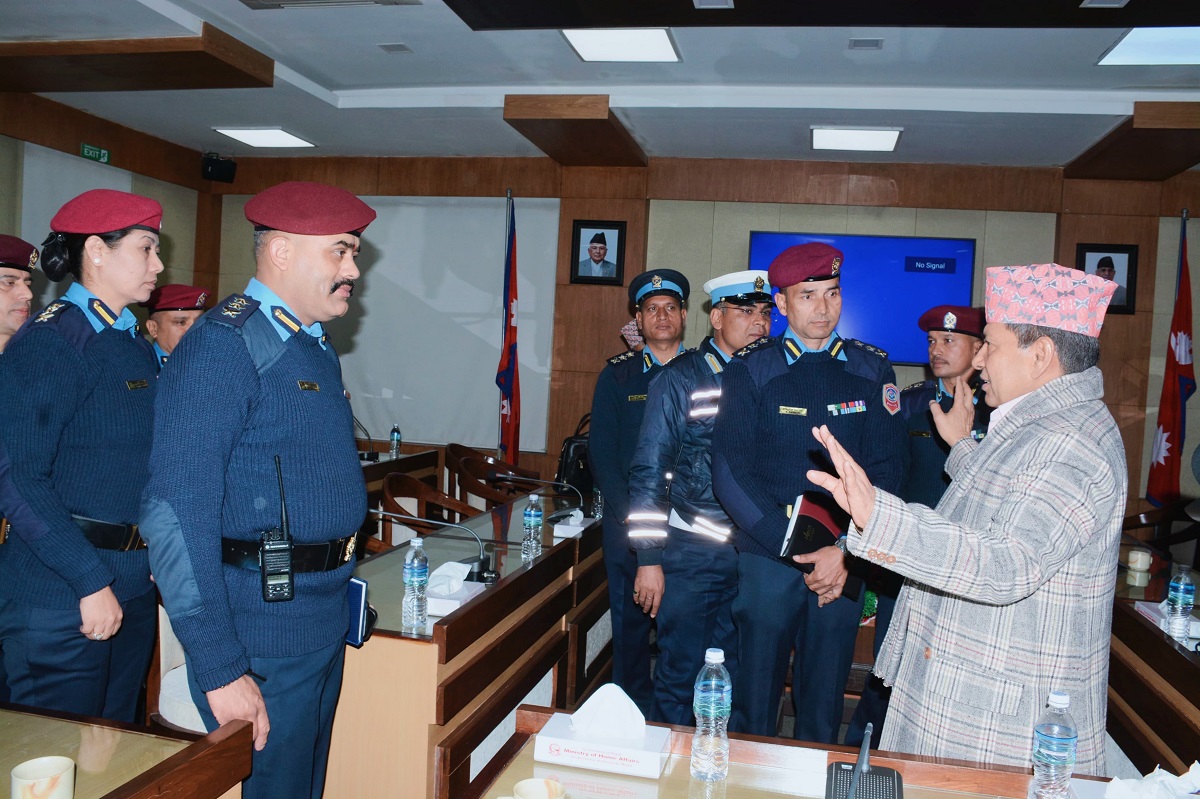 एसपीहरूलाई गृहमन्त्री श्रेष्ठको निर्देशन- दबाब र प्रभावमुक्त भएर काम गर्नू