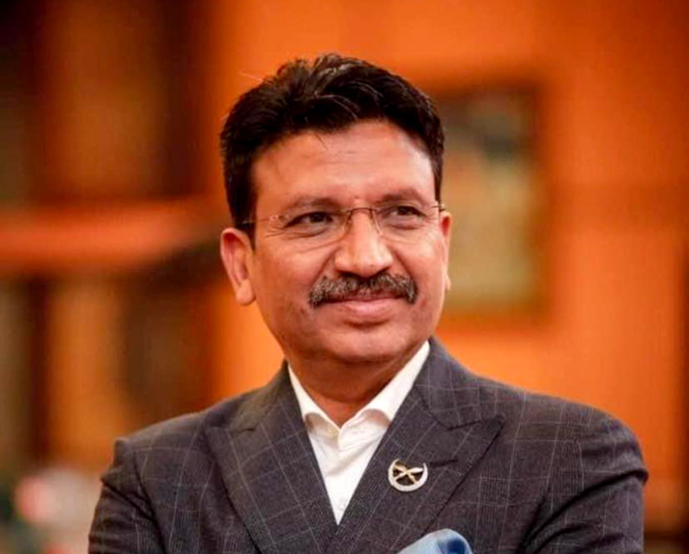 व्यवसायी अरुण चौधरी पक्राउ